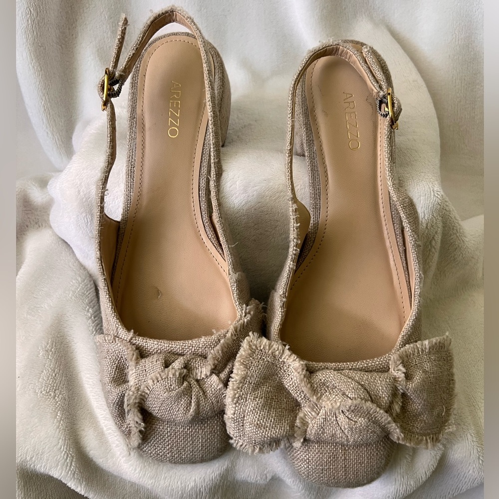 Arezzo Women's Beige Linen Flats with Bow Detail